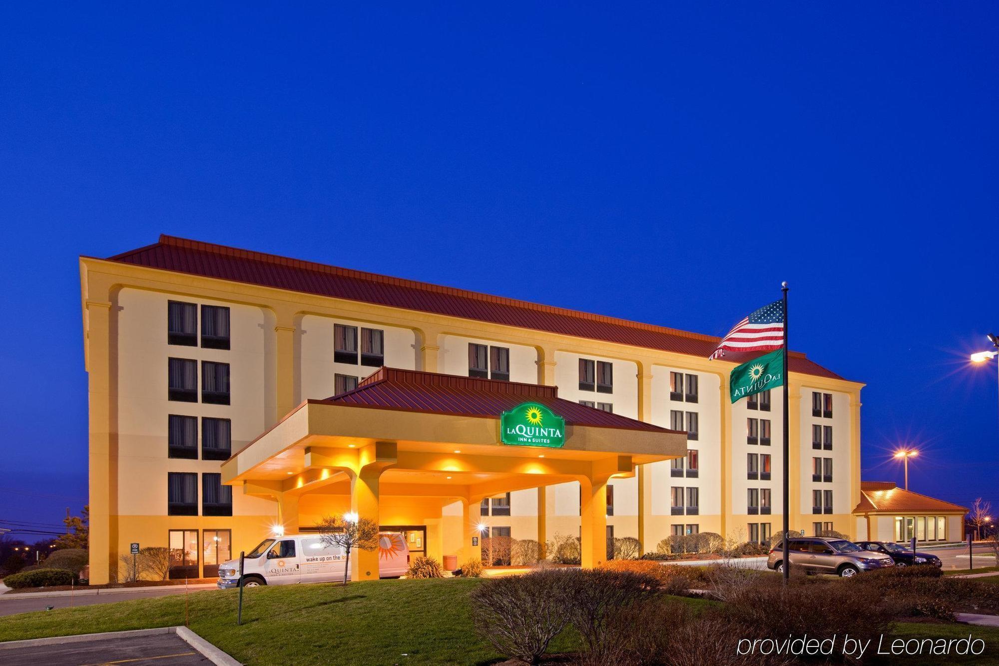 Holiday Inn Express Rochester - University Area By Ihg Экстерьер фото